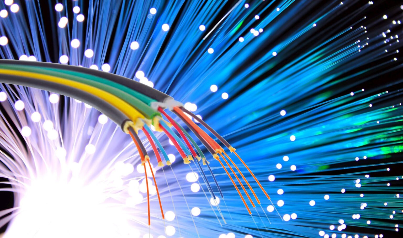 Understanding the Basics of Fiber Optic Cables EDP Europe